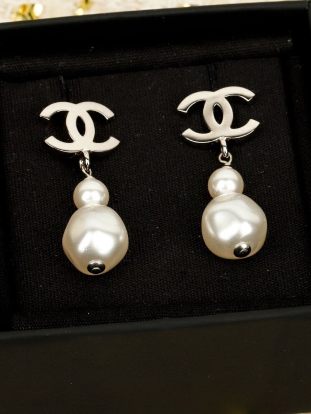 Chanel earrings